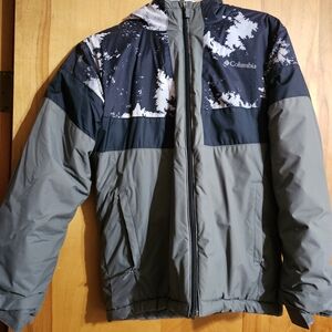 Columbia Gray and Black Jacket